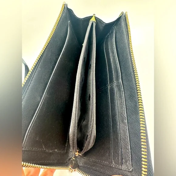 Kate Spade Long Wallet - Picture 10 of 11